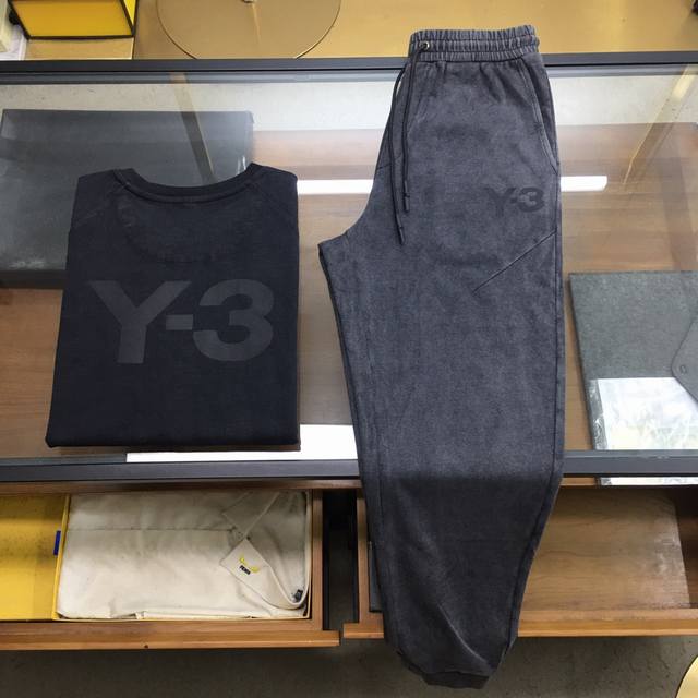 新品套装上衣 ，裤 Y-3 可拆卖 2024春夏 SS Y*本季主推仿旧水洗褪色短袖体恤长裤套装 定制贵柜品质巴黎百分棉260克长绒棉面料，前幅Y~3标志性LO