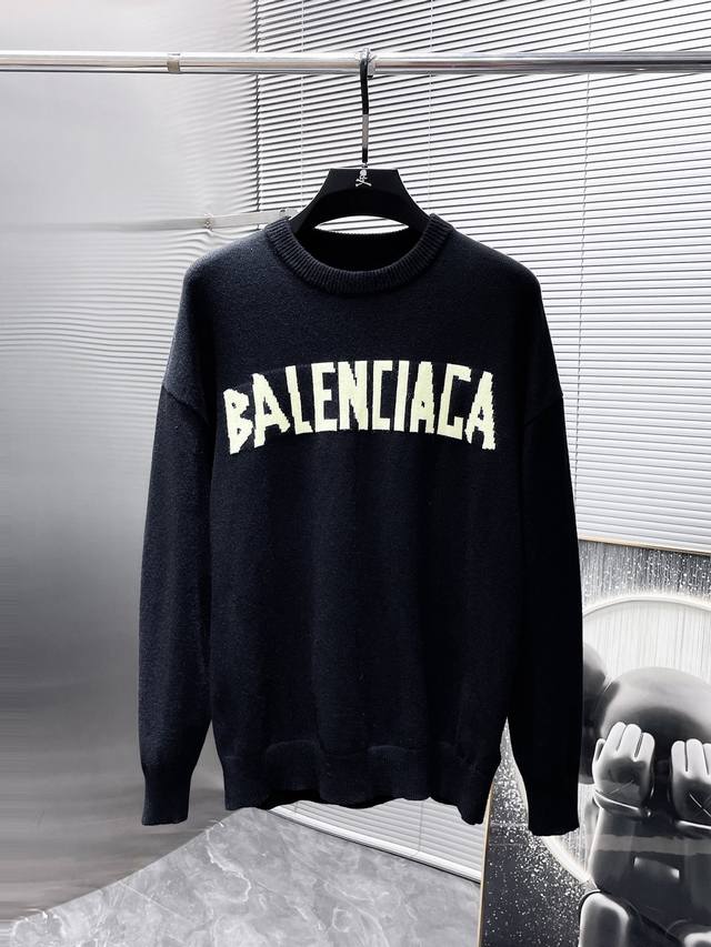 巴黎世家 Balenciaga 秋冬新款 羊毛混纺 圆领 长袖 毛衣 羊毛衫 打底衫，高端版本！专柜定制面料 透气舒适度高，细节无可挑剔，品牌元素设计理念，体现