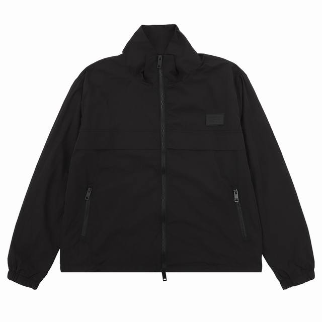 Burberry 巴宝莉 胸口徽标内衬格纹夹克外套 Size: XS-L