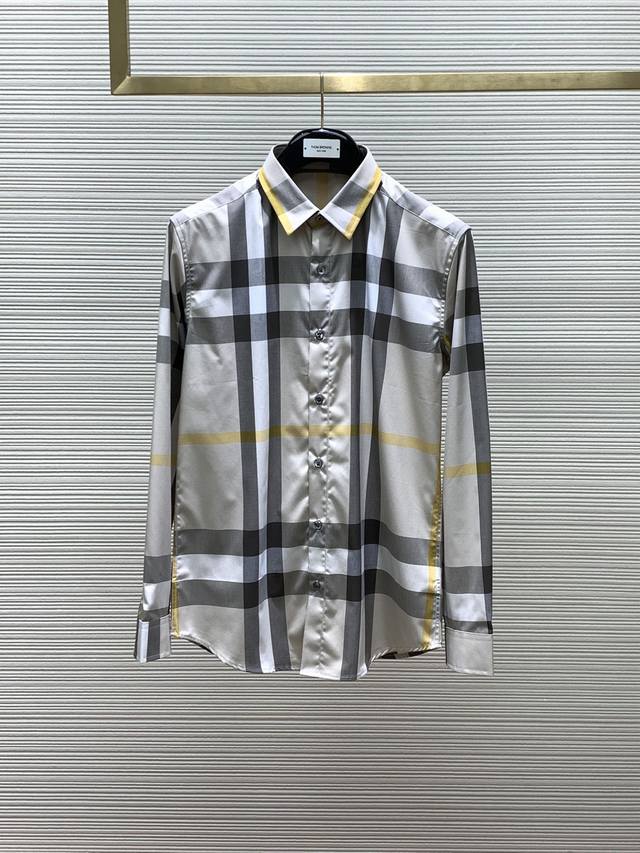 Burberry 巴宝莉，2024秋季最新品，专柜同步有售，原单狠货，时尚休闲长袖衬衫，进口原版面料，上身舒适透气，顶级印花工艺字母图案装饰logo，档次极高，