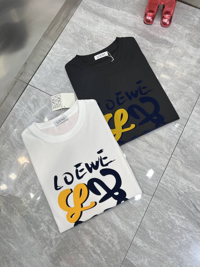 Loewe 罗意威 2024年春夏新品上新 三标齐全 圆领短袖T恤 好货不用过多介绍 看细节 专柜码数：M-XXXL 175 140建议L