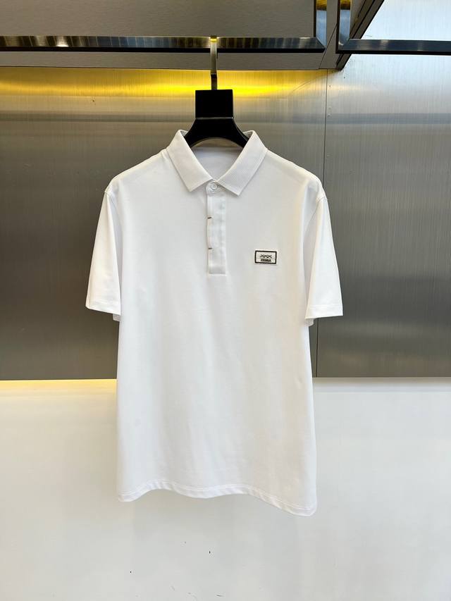 Zegna杰尼亚、2024新品男士商务休闲翻领polo shirt。六角珠地蜂窝珠地。本店主推了八年的经典大珠地面料，专柜60%以上的POLO衫都是此款面料。今 - 点击图像关闭