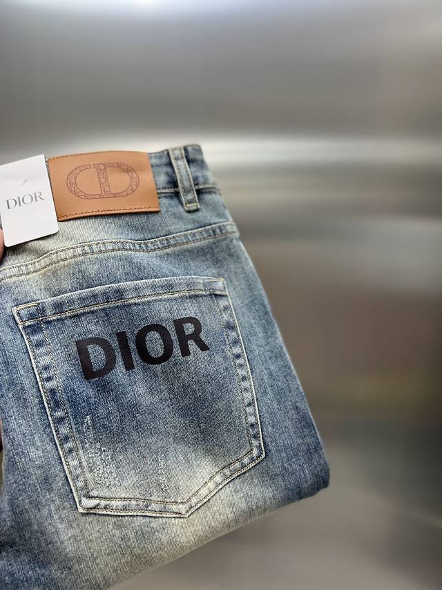 Dior 迪奥 2024春夏新品 三标齐全 牛仔裤 好货不用过多介绍 看细节 专柜码数：29-38 175 140上身32码