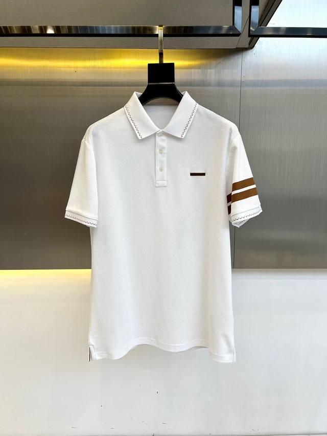 Zegna杰尼亚、2024新品男士商务休闲翻领polo shirt。六角珠地蜂窝珠地。本店主推了八年的经典大珠地面料，专柜60%以上的POLO衫都是此款面料。今