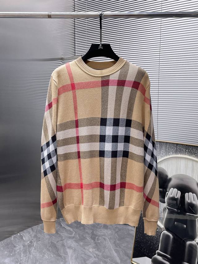 巴宝莉 Burberry 秋冬新款 羊毛混纺 圆领 长袖 毛衣 羊毛衫 打底衫，高端版本！专柜定制面料 透气舒适度高，细节无可挑剔，品牌元素设计理念，体现高品质