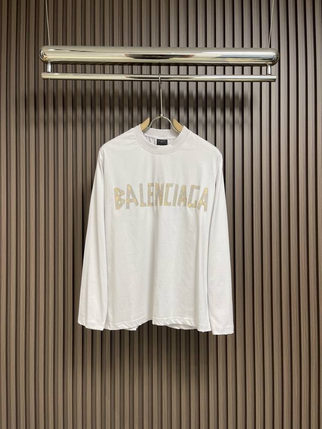 balenciaga 2024fw胶带系列印花水洗做旧长袖T恤，面料采用260g巴黎世家专用双纱面料，高克重双纱罗纹，前后幅采用康丽直喷工艺还原做旧效果＋成衣水