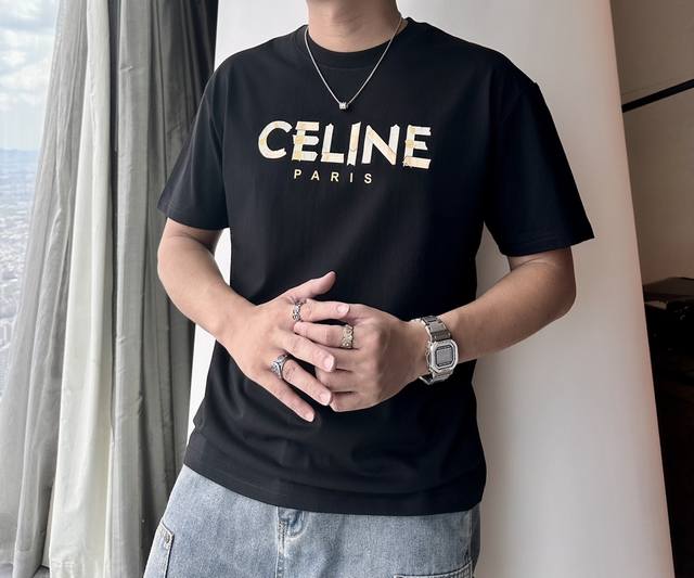 Celine 2024夏季最新品，专柜同步有售，原单狠货，休闲时尚圆领短袖T恤，进口原版面料，顶级印花工艺字母图案logo，独特设计，上身舒适透气，档次极高，上