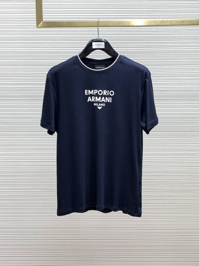 Emporio Armani 阿玛尼，2024夏季最新品，专柜同步有售，原单狠货，时尚休闲圆领短袖T恤，顶级印花工艺字母图案logo，简约时尚，档次极高，上身帅