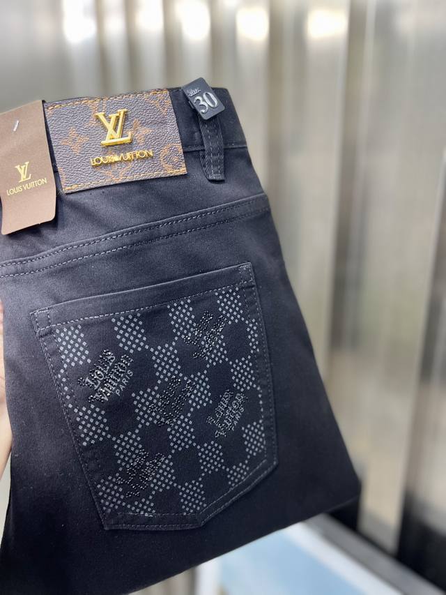 LV 路易威登 2024春夏新品 牛仔裤 好货不用过多介绍 看细节 专柜码数：29-38 175 140上身32码