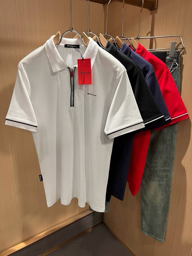 Kiton 2024春夏新款Polo衫，采用进口专属珠地棉面料！！简单LOGO标识压胶设计！代表品牌形象 简洁舒适的款式，线条感粗细均匀饱满，精致细腻，上身高端 - 点击图像关闭