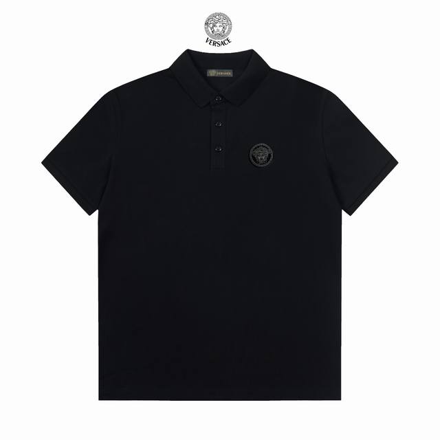 Versace 范思哲经典LOGO 精美Polo衫 升级，灵感源自八十年代复古 原版面料 官方同款 定制 同缸染面料 手感非常舒服 春夏最新砖柜同步 时尚又个性