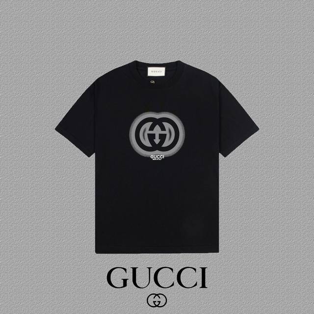 Gucci 古奇] 2024FW短袖T恤 LOGO印花 高端32s双纱260克面料 重磅面料 定制拉架罗纹同缸同染 三标齐全 男女同款 颜色：黑色 白色 尺码：