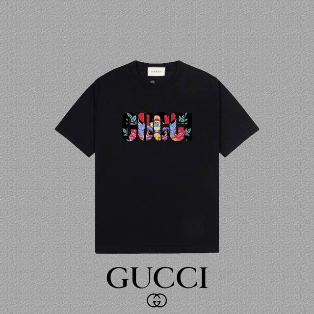 Gucci 古奇] 2024FW短袖T恤 LOGO印花 高端32s双纱260克面料 重磅面料 定制拉架罗纹同缸同染 三标齐全 男女同款 颜色：黑色 白色 尺码：