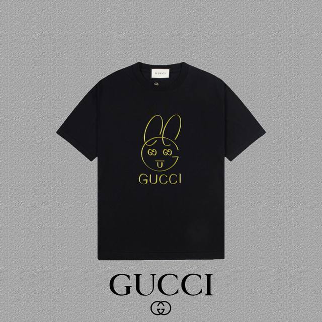 Gucci 古奇] 2024FW短袖T恤 LOGO印花 高端32s双纱260克面料 重磅面料 定制拉架罗纹同缸同染 三标齐全 男女同款 颜色：黑色 白色 尺码：