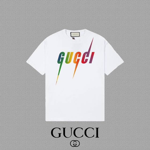 Gucci 古奇] 2024FW短袖T恤 渐变闪电LOGO印花 高端32s双纱260克面料 重磅面料 定制拉架罗纹同缸同染 三标齐全 男女同款 颜色：黑色 白色