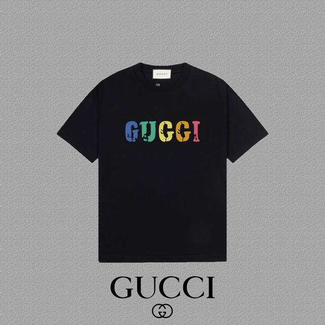 Gucci 古奇] 2024FW短袖T恤 LOGO印花 高端32s双纱260克面料 重磅面料 定制拉架罗纹同缸同染 三标齐全 男女同款 颜色：黑色 白色 尺码：