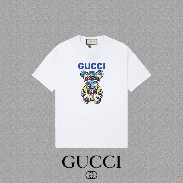 Gucci 古奇] 2024FW短袖T恤 LOGO印花 高端32s双纱260克面料 重磅面料 定制拉架罗纹同缸同染 三标齐全 男女同款 颜色：黑色 白色 尺码：