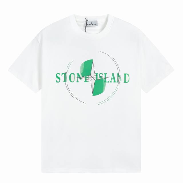 Stone lsland 石头岛夏季科幻罗盘印花短袖T恤 原版打造 细节高控 -采用230克精梳棉32支双纱 手感柔软舒适 吸汗透气. -简单基础百搭款 原单品