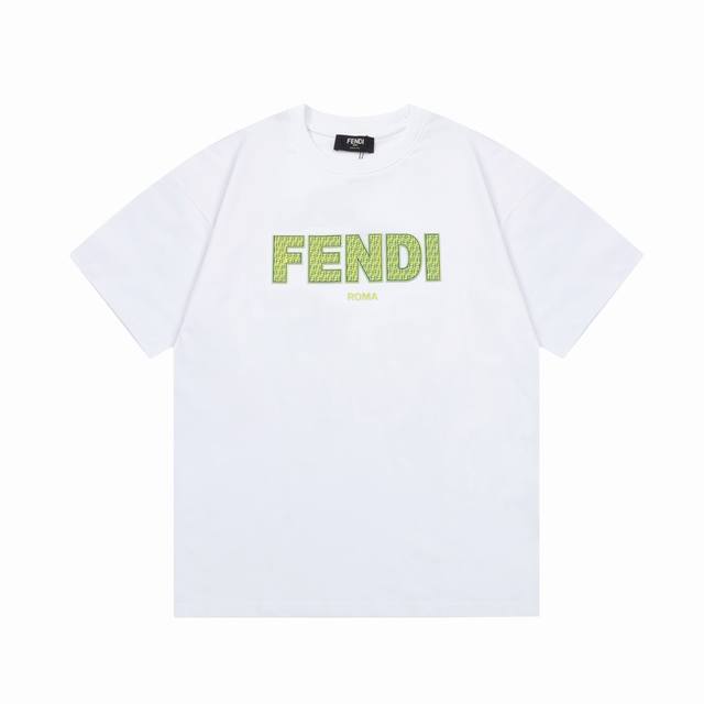 FENDI 芬迪 双FF 大字母印花 Logo标识精致升级，灵感源自八十年代复古 原版面料 官方同款 短袖T恤 定制260克同缸染面料 手感非常舒服 春夏最新砖 - 点击图像关闭