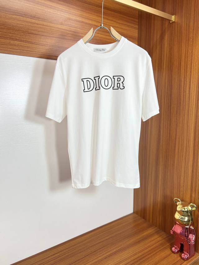 Dior 迪奥 2024年春夏新品上新 三标齐全 圆领短袖T恤 好货不用过多介绍 看细节 专柜码数：M-XXL 175 140建议M 码数偏大