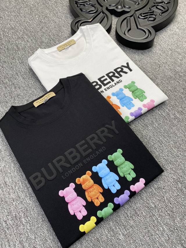 Burberry巴宝莉 2024ss春夏高品质丝光棉短袖T恤 M-6XL可穿至230斤 顶级原单品质，当下最新工艺要求，顶级订单要求车线做工，超级好搭配，顶级定