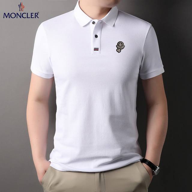 Moncler 蒙口 2024春夏专柜原单系列 高端优雅成功男士定制 顶级时尚休闲兼商务短袖翻领，精选进口原单精棉面料，原版绣花logo设计更显奢华高贵风范，上 - 点击图像关闭