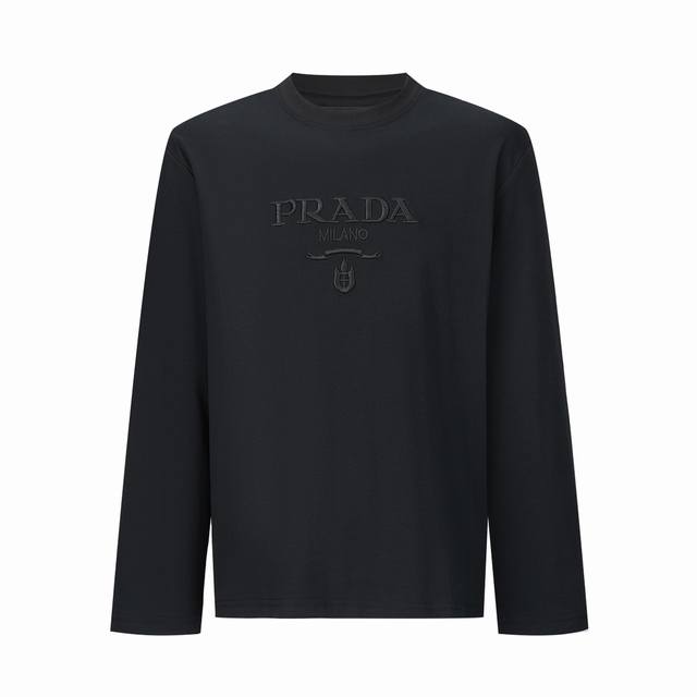 PRADA 光线立体绣打底衫 面料：采用60支柔棉双面. 螺纹：采用1*1定染丝光棉. 工艺：光线立体绣.定制绣花线.该款工艺较为特独.绣花颜色会随着光感改变颜