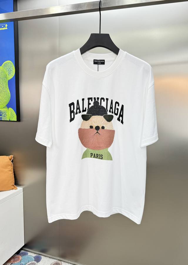 BALENCIAG*巴黎世*24s新款T恤.男女同款推荐！高克重300g纯棉面料，柔软舒适.透气吸汗.上身舒适.轻松驾驭......胸前3D卡通烫画.减龄又休闲