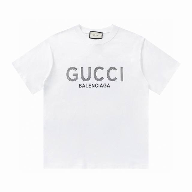 特价 齐码 Gucci 古驰联名巴黎印花logo短袖t恤 logo标识精致升级，灵感源自八十年代复古原版面料 官方同款短袖t恤 定制260克同缸染面料手感非常舒