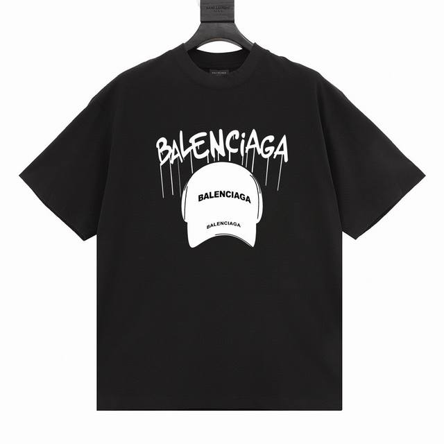 特价 齐码 BALENCIAGA 巴黎世家春夏新品b家涂鸦字母鸭舌帽印花男女同款情侣款短袖 穿上就是舒适自在减龄又显瘦的存在，慵懒而随性，结合干净简单的色系就特