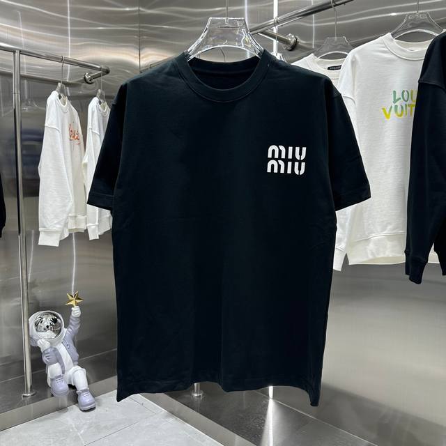 miu miu 2024 新款 硅胶圆领T恤实物很棒男女同款宽松版 尺码S M L XL XXL 五个码 黑色 白色