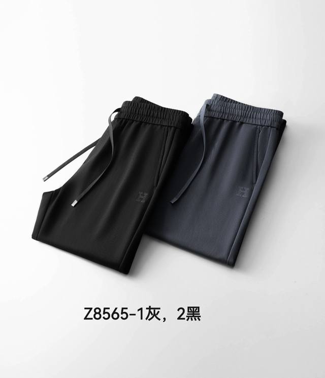 秋冬新款 new winter ；弹力针织面料，柔软，舒适 款号：Z8565-1灰，2黑 码数：兰30-38,黑29-40 版型：直脚裤型