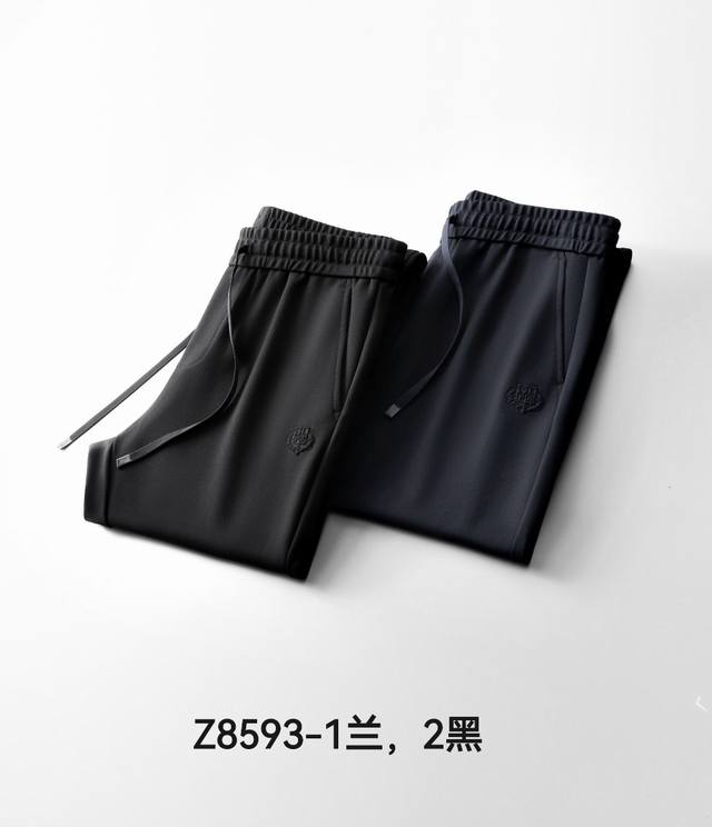 秋冬新款 new winter ；弹力针织面料，柔软，舒适，不掉色 款号：Z8593-1兰，2黑 码数：兰30-38,黑29-40 版型：直脚裤型