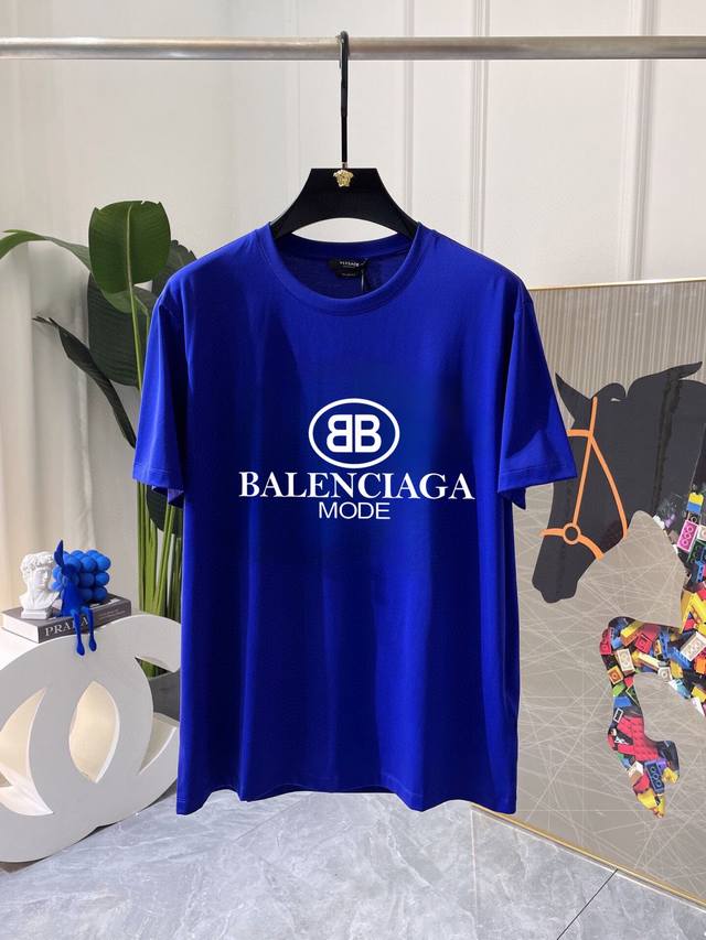 品牌 BALENCIAGA巴黎世家 胖子福音 原单男士休闲短袖T恤，2024春夏新品，定制胸前顶级logo 工艺、搭配整件细节 品质及剪裁设计都堪称一流，定制进