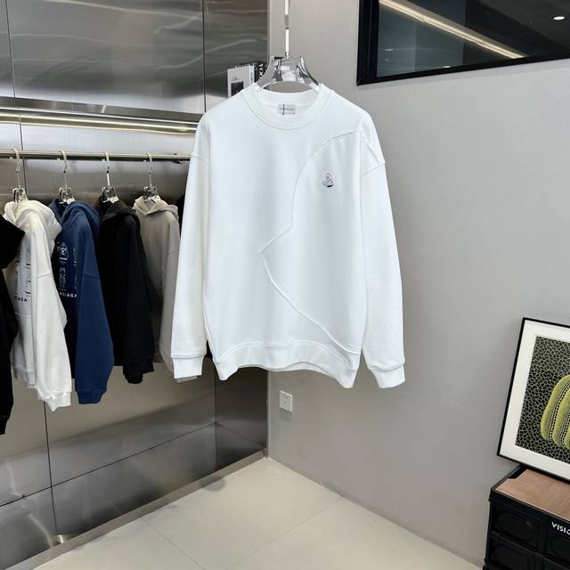 蒙口 MONCLER 秋冬新品 前幅定制水油logo手剪工艺 双色字母绣花 细节工艺高级感十足 男女同款卫衣 颜色：黑 白 尺码：S M L XL XXL - 点击图像关闭