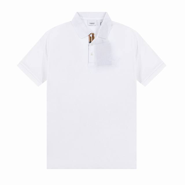 BURBERRY春夏翻领Polo衫新款 经典战马刺绣Logo标识， 定制字母标识纽扣，细节精致， 做工采用纯手工缝钉 采用 100% 丝光珠地棉，手感舒适，配备