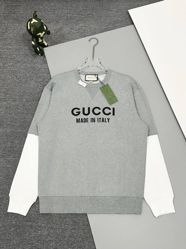 高品质]gucci 古驰 2024秋季新款圆领卫衣假二件拼接 刺绣字母logo纯原品质 原版面料 官方同款 同缸染面料 手感非常舒服 超级百搭好看 个性复古气质