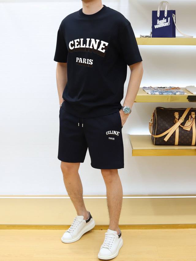 CELINE 赛琳 胖子福音 2024官网同款.世界知名奢侈品牌.夏季男士 双丝光 高品质货套装 采用进口原单面料 ，当季时尚潮流款，百搭爆款。简洁大方，精密的