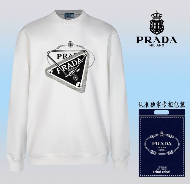 爆款上架配送独家包装 PRADA~普拉达 时尚圆领卫衣 随意搭配各种都是妥妥的帅气衣服整体用双坎肩做法，双坎肩做法使整件衣服更加有立体感觉，不是一般工厂能做到如