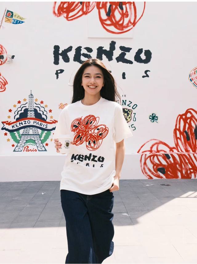 Kenzo 高田贤三 重工刺绣工艺短袖 采用280G双纱棉面料 进口岛田机器紧密刺绣工艺 宽松版型 男女同款 三标齐全 颜色：黑色，白色 尺码：1 2 3 4