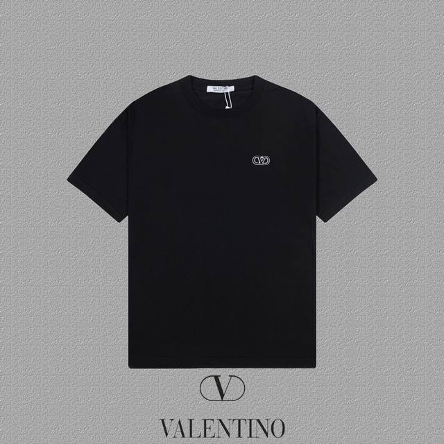 VALENTINO 华伦天奴] 2024FW短袖T恤 刺绣工艺 高端32s双纱260克面料 重磅面料 定制拉架罗纹同缸同染 三标齐全 男女同款 颜色：黑色 白色