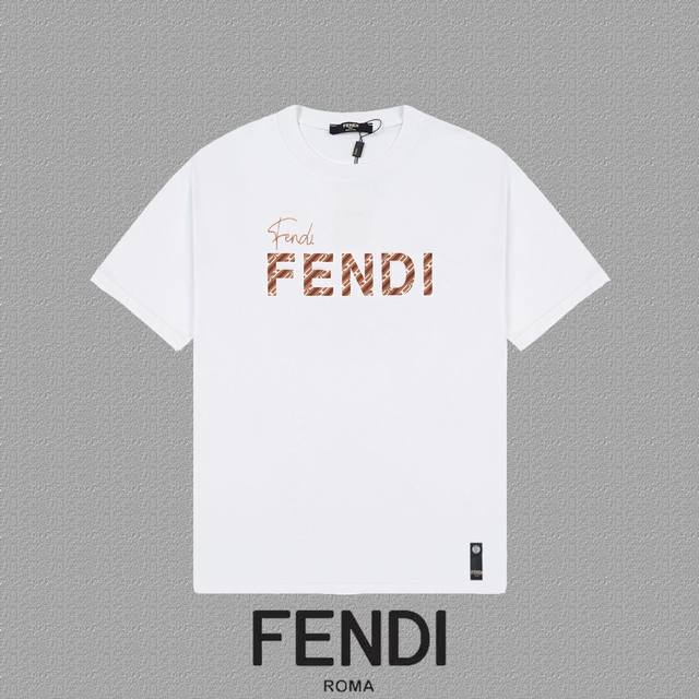 FENDI 芬迪] FW短袖T恤 LOGO印花 高端32s双纱260克面料 重磅面料 定制拉架罗纹同缸同染 三标齐全 男女同款 颜色：黑色 白色 尺码：XS S