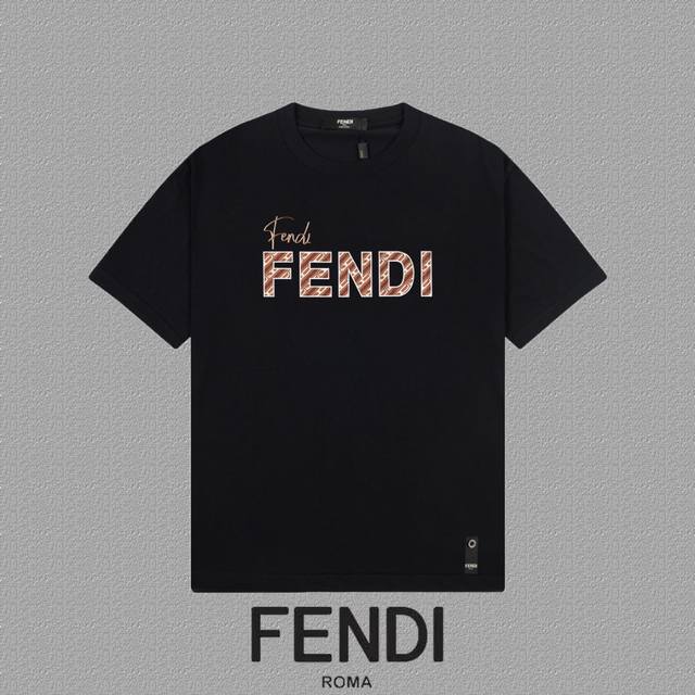 FENDI 芬迪] FW短袖T恤 LOGO印花 高端32s双纱260克面料 重磅面料 定制拉架罗纹同缸同染 三标齐全 男女同款 颜色：黑色 白色 尺码：XS S