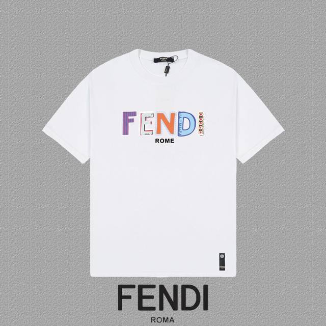 FENDI 芬迪] FW短袖T恤 LOGO印花 高端32s双纱260克面料 重磅面料 定制拉架罗纹同缸同染 三标齐全 男女同款 颜色：黑色 白色 尺码：XS S