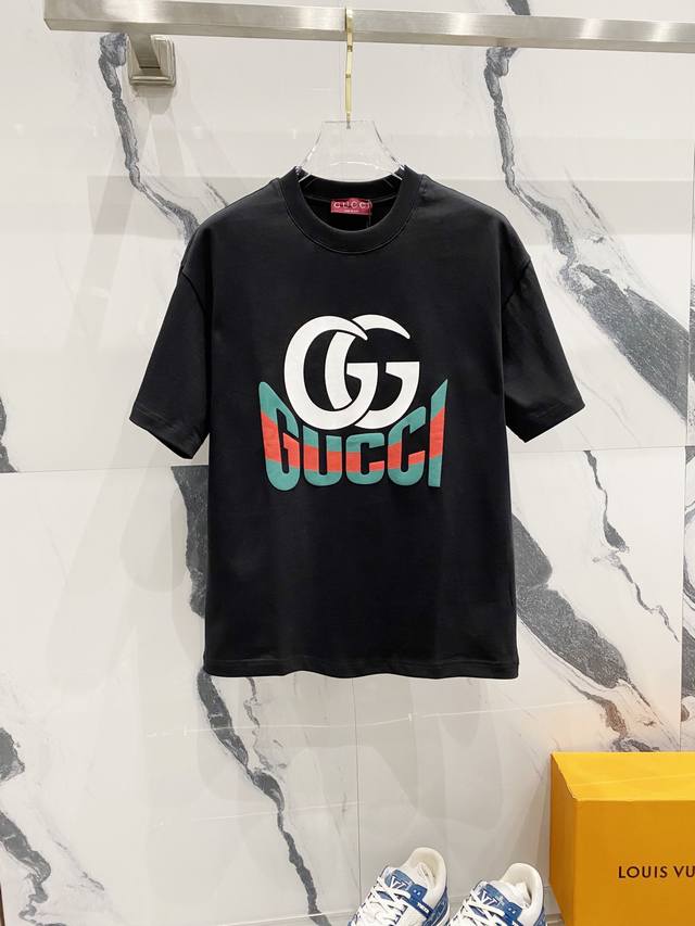 Gucci 古驰 320克圆领短袖T恤 Gg大字母红绿印花Logo标识设计 官方同步 1:1原版开模 时尚个性 百搭潮流 纯原品质 原版洗水面料 吊牌 领标 水