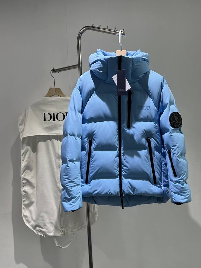 支持年后- 。Dior迪奥羽绒服独家专供 鼎级精品 柜台49000 Dior 迪奥联名款Ski滑雪系列外套男装绗缝连帽滑雪羽绒服2024新款 46 48 50