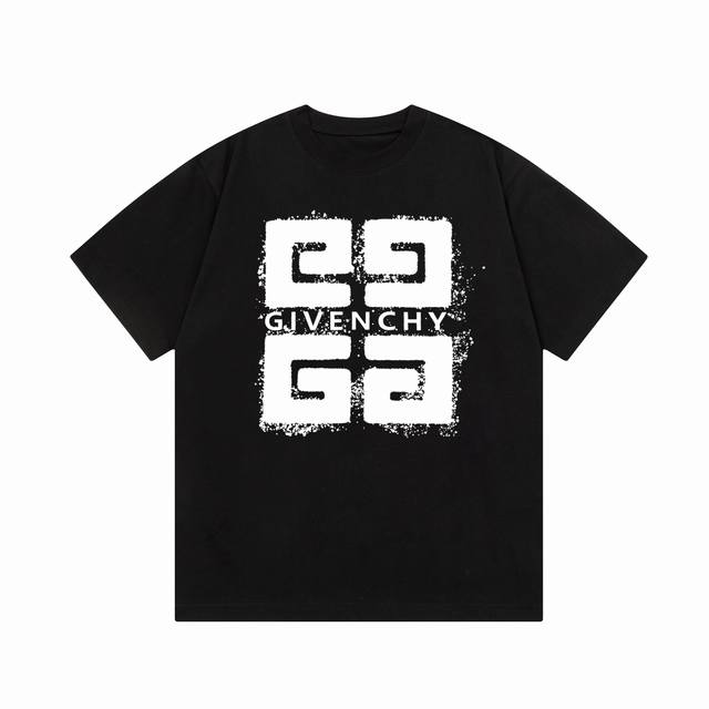 隔天到 Givenchy 纪梵希 渐变直喷字母印花 Logo标识精致升级，灵感源自八十年代复古 原版面料 官方同款 短袖T恤 定制300克同缸染面料 手感非常舒 - 点击图像关闭