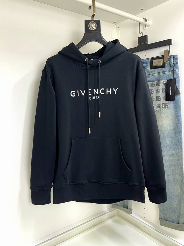 支持年后 Givenchy 纪梵希 顶级长袖套头卫衣 高级定制百搭款，意大利进口面料任何人都可以轻松驾驭 面料全订制工艺 胸前奢华经典品牌最新Logo设计，非常