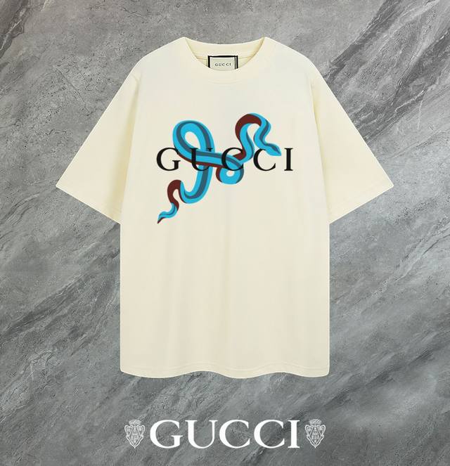 支持年后退换 Gucci~古驰 2025新款高品质圆领短袖T恤 袖口车有进口绣花标 定制定染,手感非常舒服 超级百搭好看的一款短袖 三标齐全 非市场普通版本 随