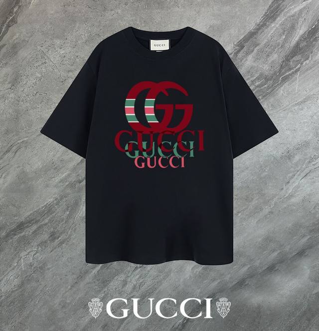 支持年后退换 Gucci~古驰 2025新款高品质圆领短袖T恤 袖口车有进口绣花标 定制定染,手感非常舒服 超级百搭好看的一款短袖 三标齐全 非市场普通版本 随